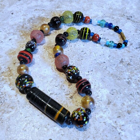 India Artisan Vintage 90s Glass Beads Black Multi Necklace OOAK Style F - Picture 12 of 14